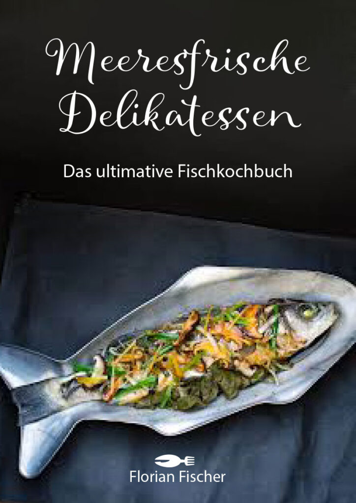 Titelseite des Kochbuchs Meeresfrische Delikatessen darauf ist eine Schale in Form eines Fisches abgebildet in der ein Fisch mit Gemüse liegt